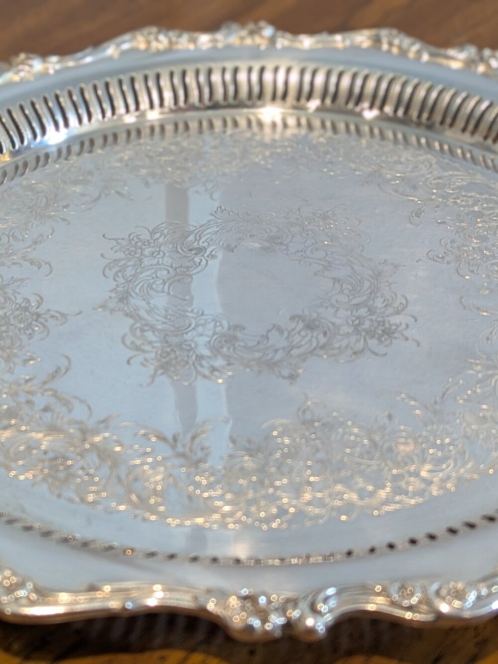 Wilcox American silver company American Rose 7371B Platter - Picture 4 of 13